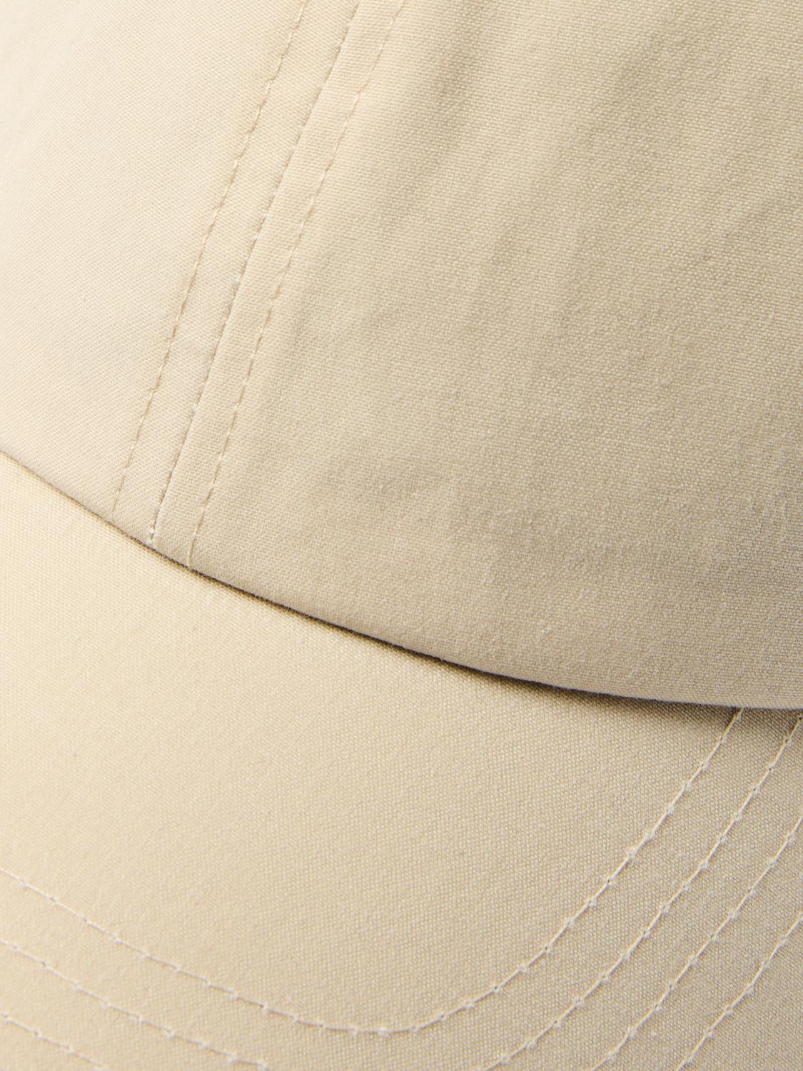 model_shot-front_full